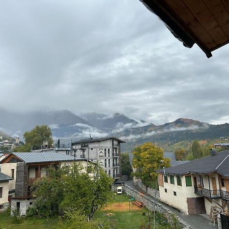 Hotel Svanseti 梅斯蒂亚 外观 照片